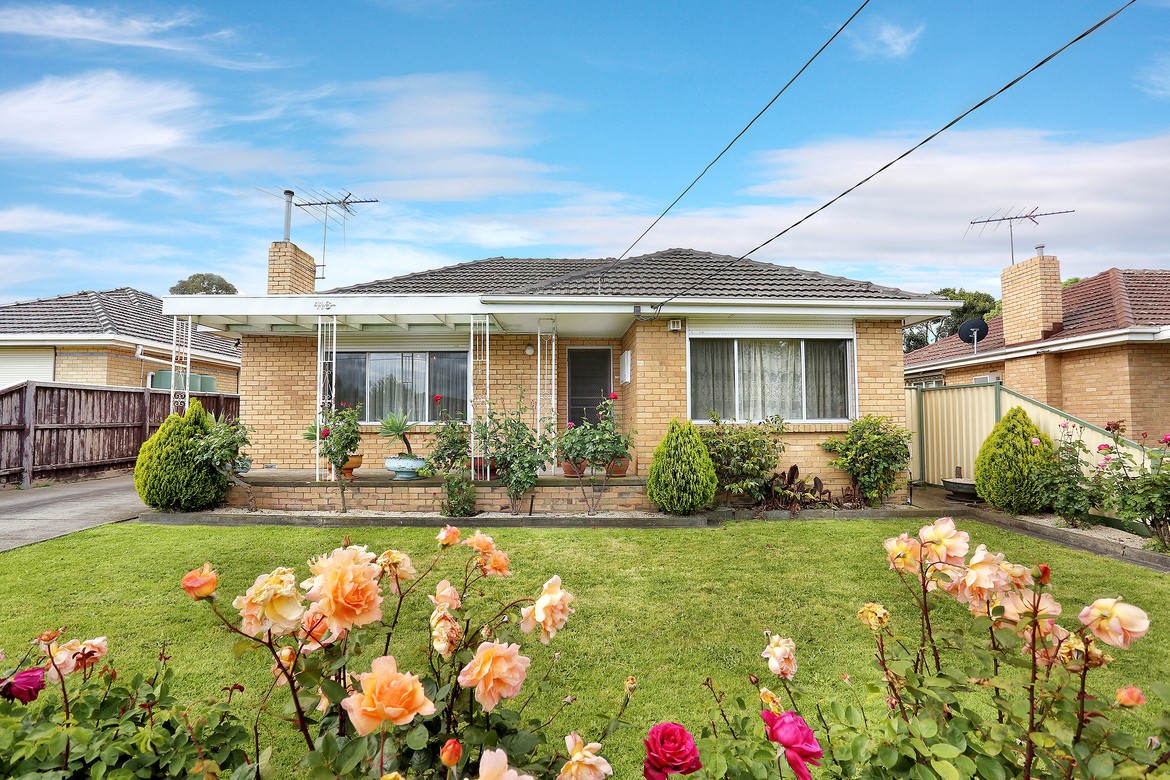 116 Melbourne Avenue Glenroy, VIC 3046 Sold Barry Plant