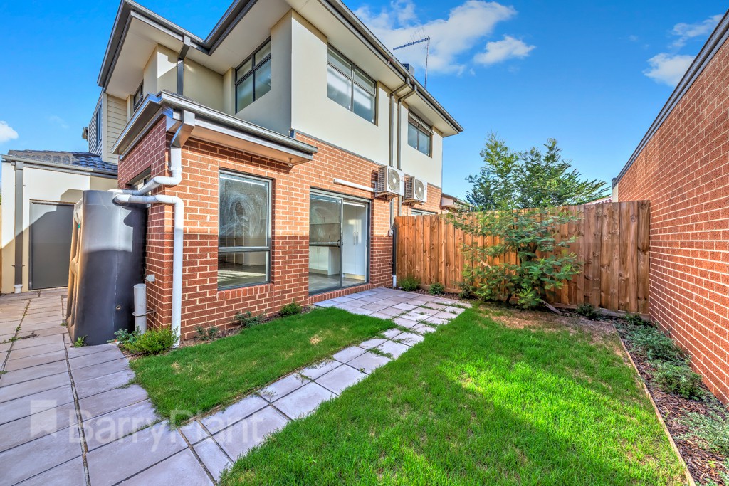 2/37 Charles Street St Albans, VIC 3021 For Rent Barry Plant