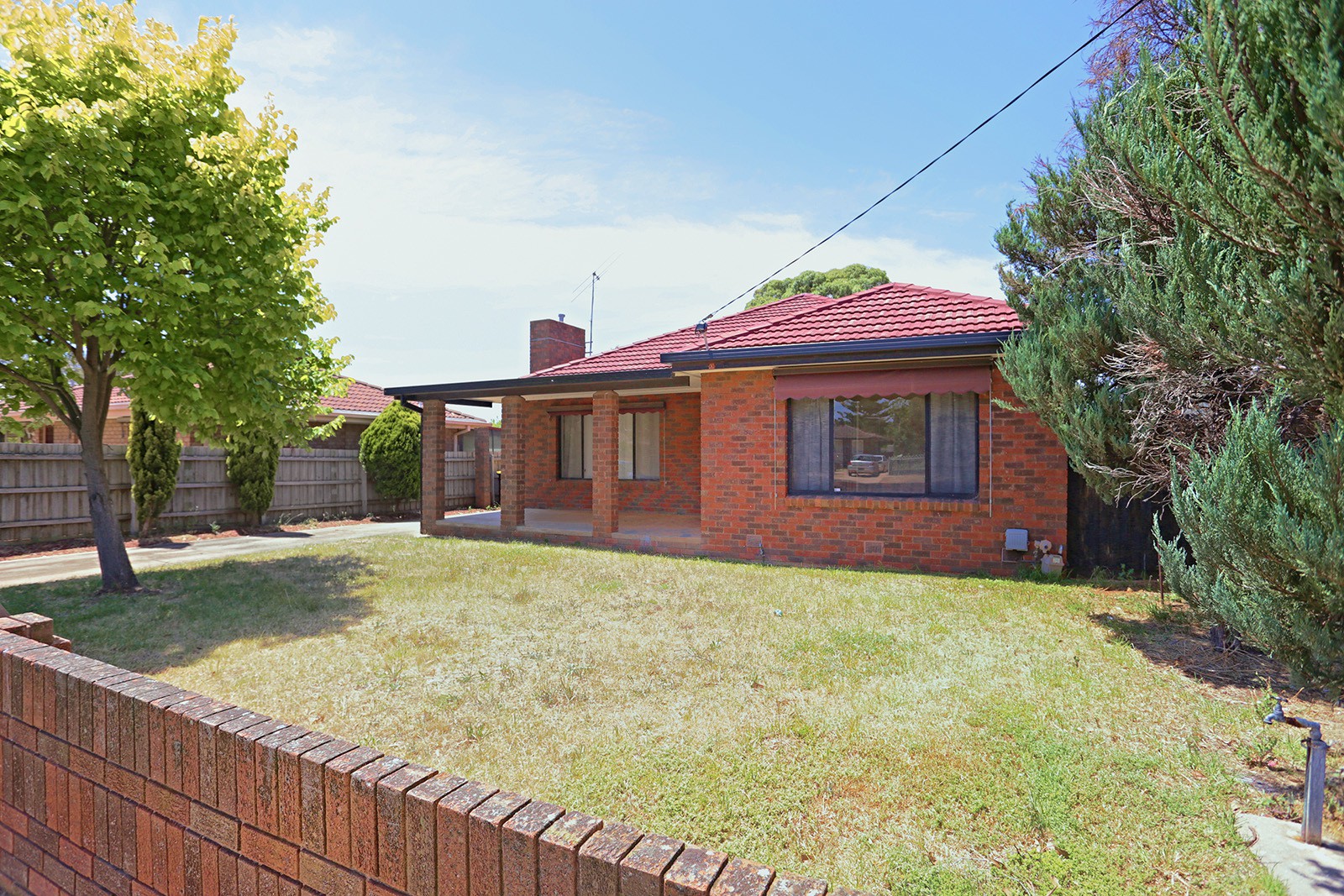 96 Exford Road Melton South, VIC 3338 Sold Barry Plant