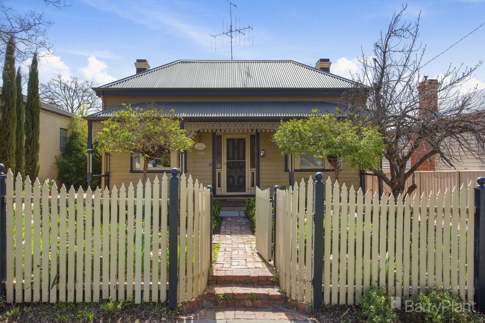 494 Hargreaves Street Bendigo, VIC 3550 Sold Barry Plant