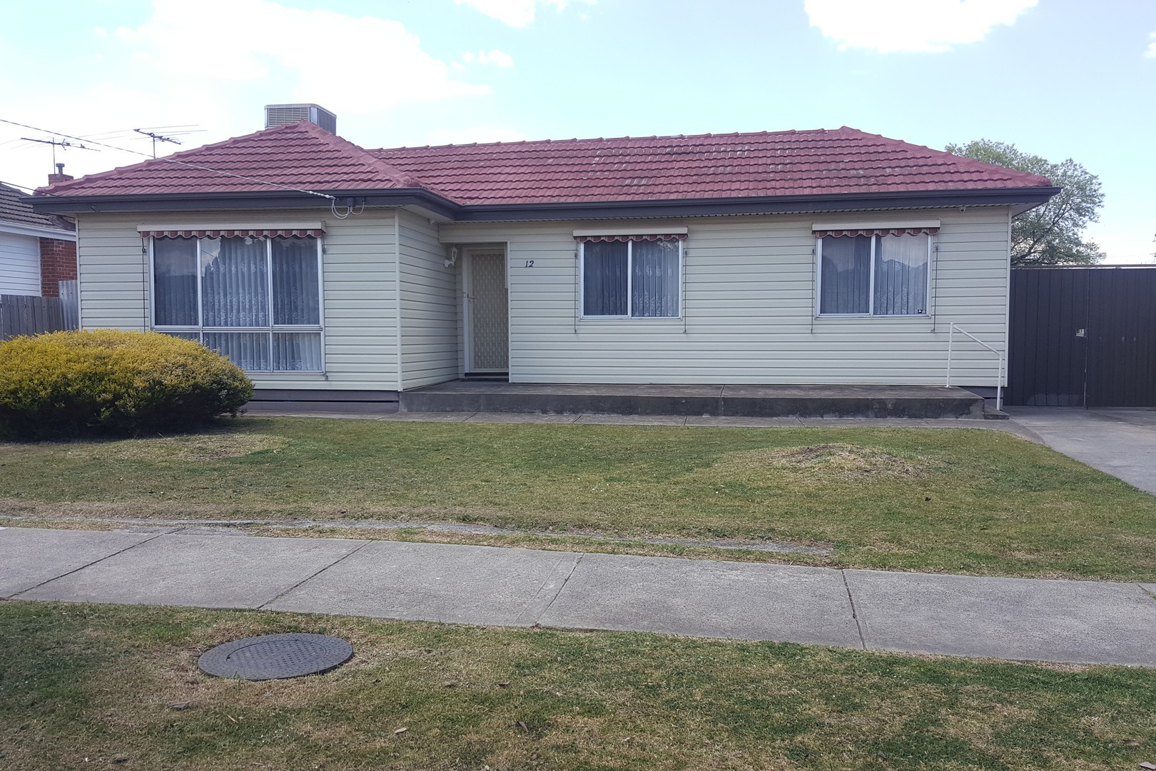 12 Tucker Street Fawkner, VIC 3060 For Rent Barry Plant