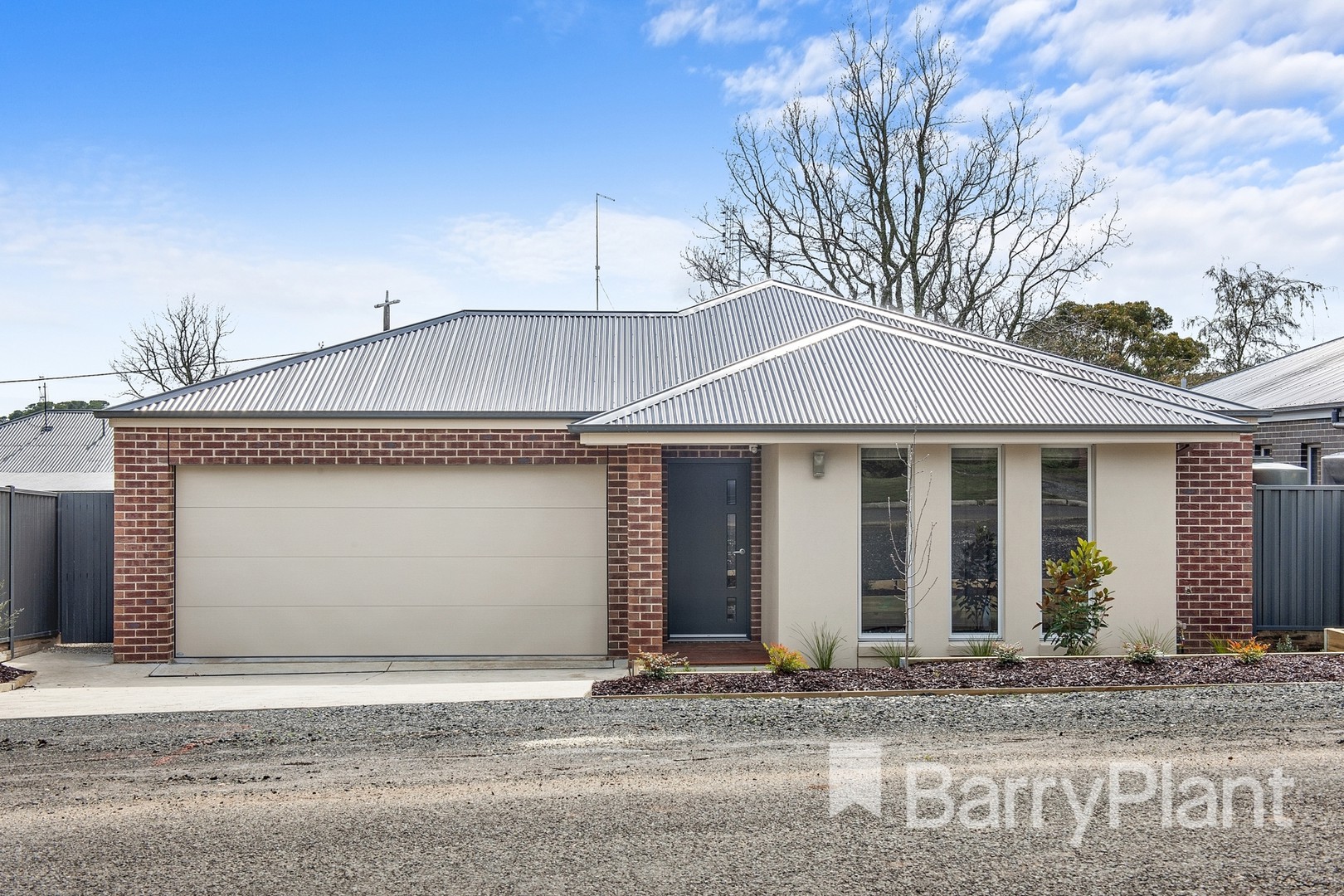 8 Davis Street Creswick, VIC 3363 For Rent Barry Plant