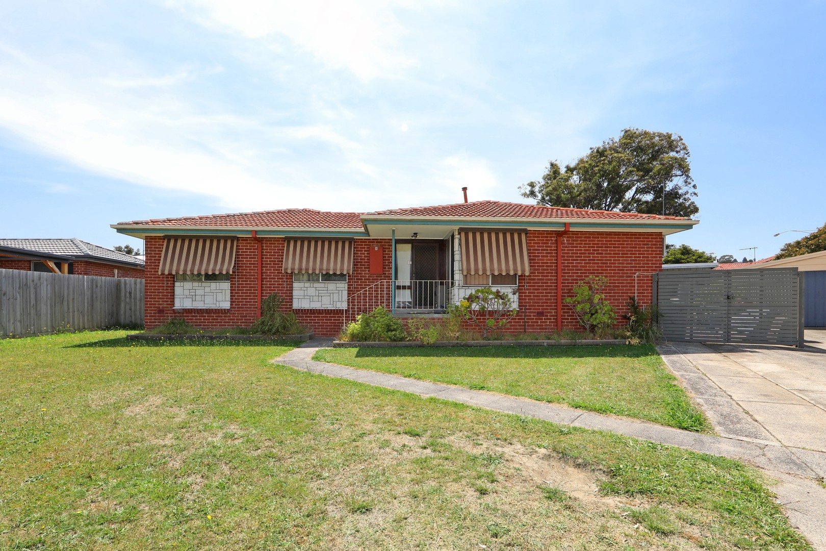 8 Nadia Court Endeavour Hills, VIC 3802 For Rent Barry Plant