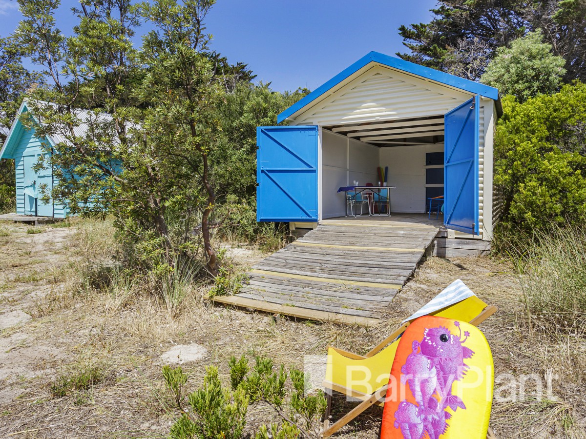 120 Beach Box Rosebud, VIC 3939 Sold Barry Plant