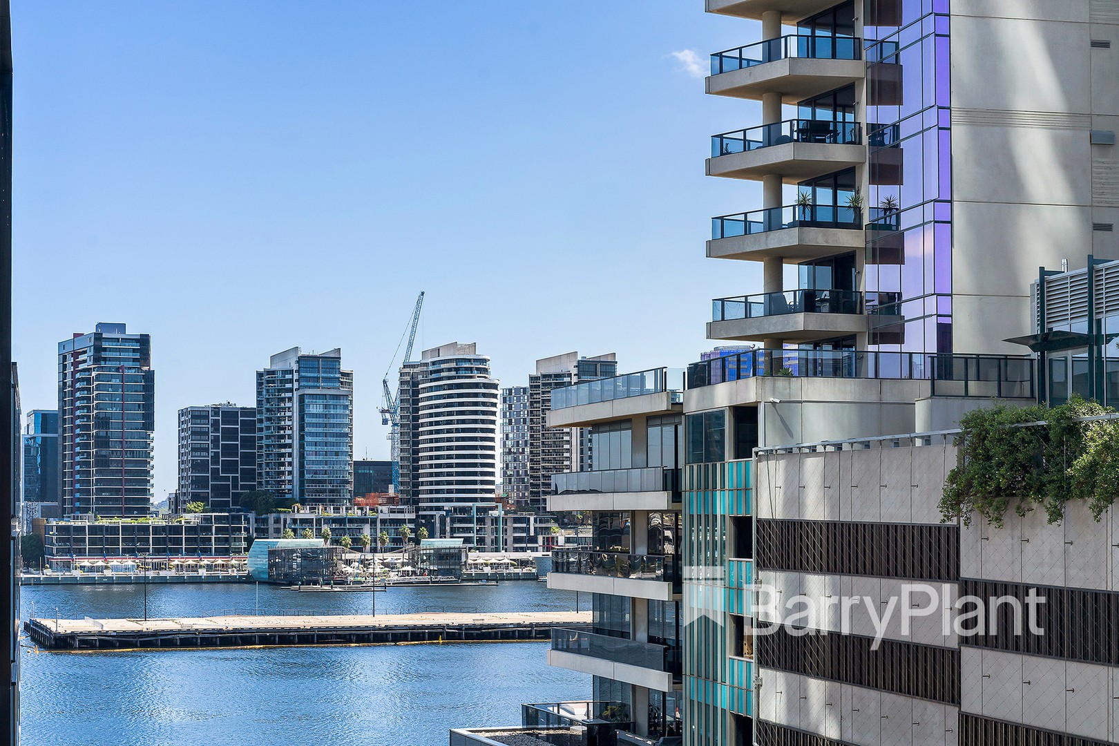 5h/8 Waterside Place Docklands, VIC 3008 For Sale Barry Plant