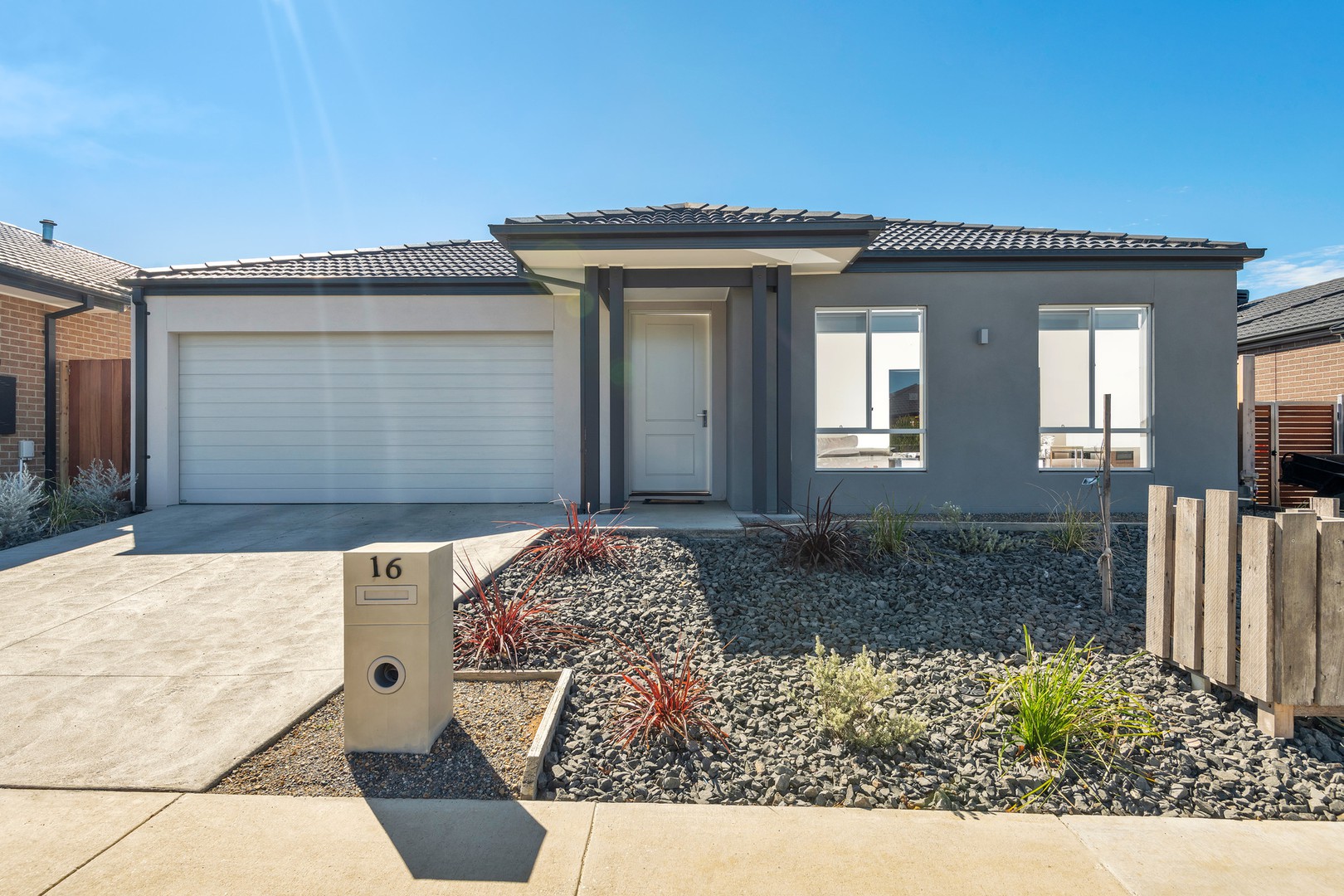 16 Flourish Drive Mount Duneed, VIC 3217 For Sale Barry Plant