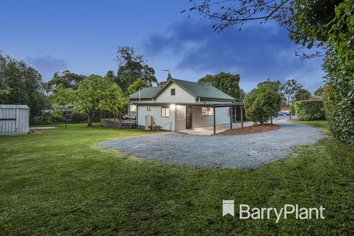 330 Warburton Highway, Wandin North.jpg
