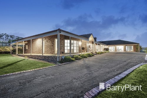 66 Wellington Road, Wandin North.jpg