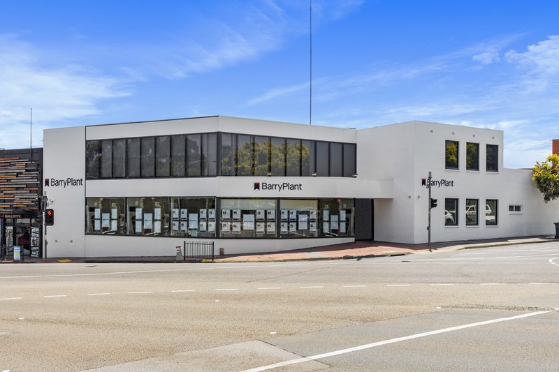 Whether you are buying, selling or renting a home Barry Plant Heathmont