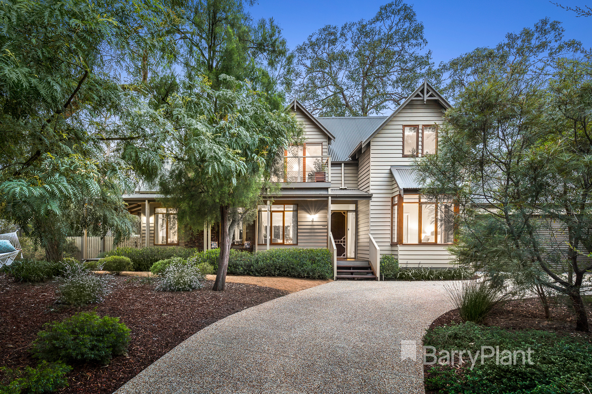 54 Barrow Drive Heathmont Vic 3135 Sold Barry Plant