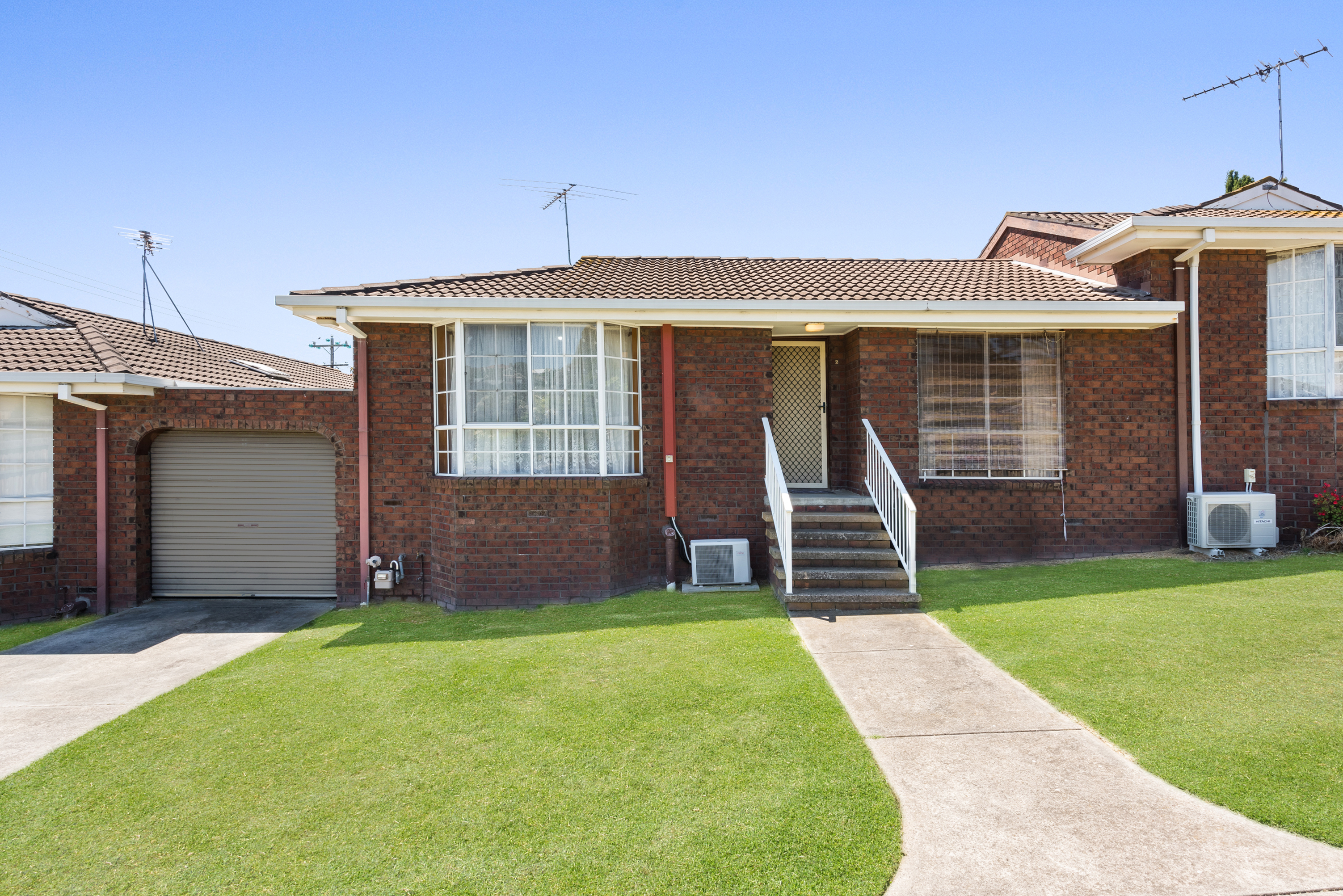 2/349 Roslyn Road Highton, VIC 3216 Sold Barry Plant