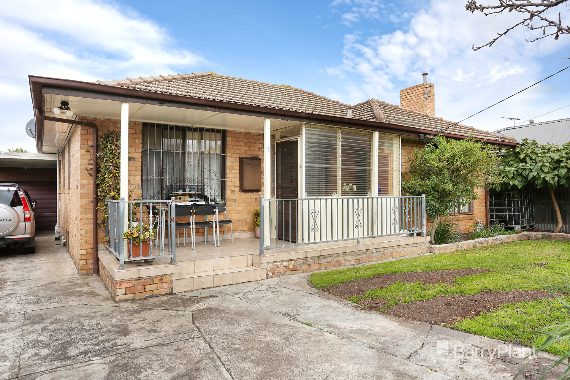 1 Ash Court Glenroy, VIC 3046 Sold Barry Plant