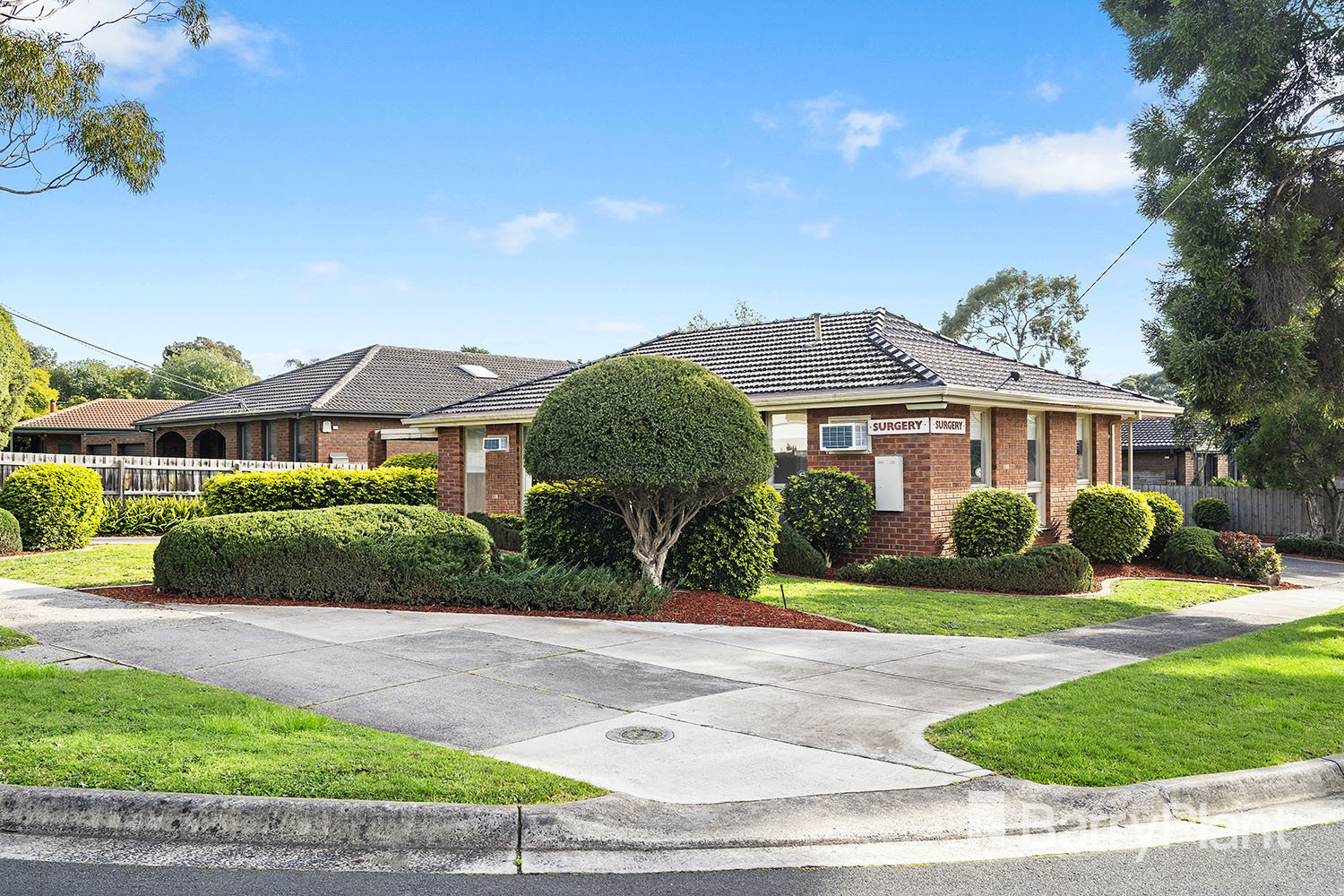 859 Waverley Road Glen Waverley, VIC 3150 Sold Barry Plant